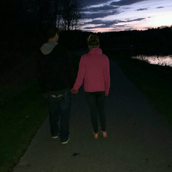 Meet your Posher, Danielle - Picture 1 of 1